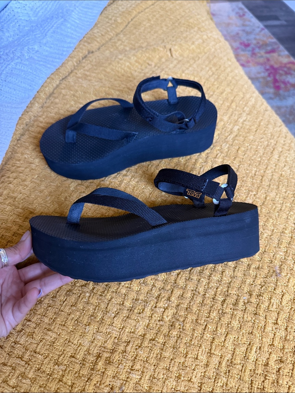 Teva Flatform Slim Platform